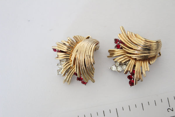 Singed Marcel BOUCHER Floral style Earrings clip on  with Siam Red  and clear  rhinestones