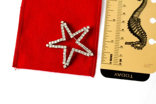 Vintage 1960s Vogue Star Celestial brooch #2775