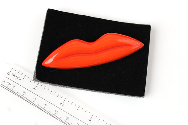 SONYA RYKIEL SR  logo Coral  Acrylic Resin Lips  brooch  High couture brooch