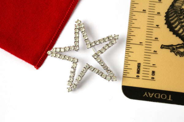 Vintage 1960s Vogue Star Celestial brooch #2775