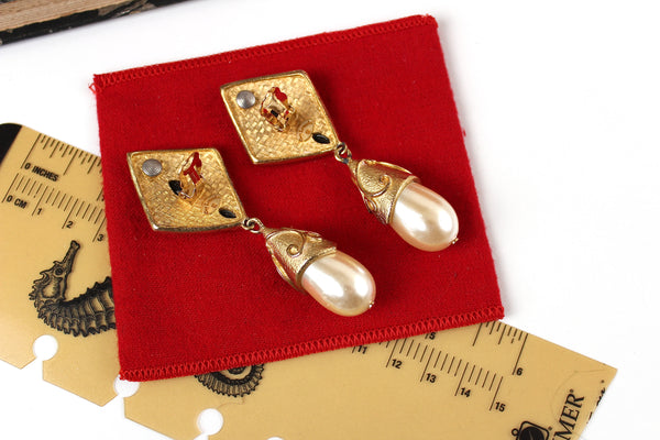 Vintage Guy Laroche Drop earrings  with faux pearls & Black rhinestones