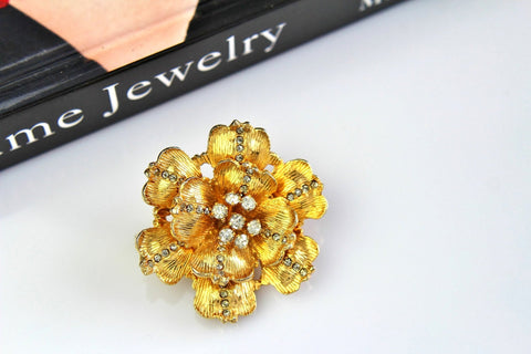 Signed De Nicola  Flower/ Clear  rhinestones  Brooch/Pin # 601