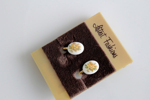 Petite Rose Shabby Chic Goldtone earrings clip on # 701