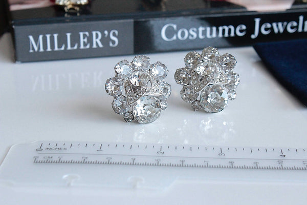 Elegant Eisenberg  Crystal  W pattern    Earrings clip on #1941