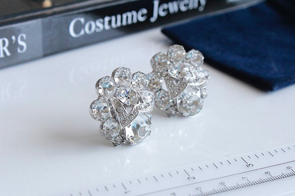 Elegant Eisenberg  Crystal  W pattern    Earrings clip on #1941