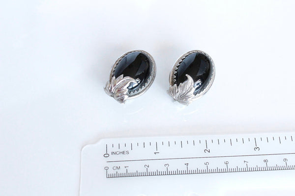 Signed WHITING & DAVIS silver  Tone Black Glass  Leaf  Earrings Clip on #245