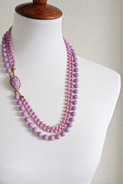 Pink / Lavender Plastic  beads Necklace  1960s Japan Jewelry style # 1208/33