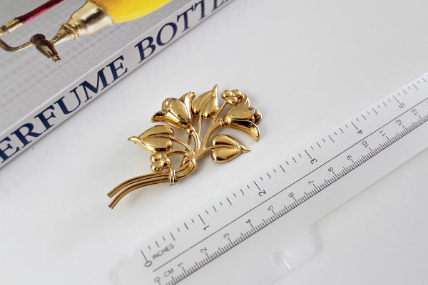 Coro Sterling  Gold tone  FLOWER  Brooch Pin  retro CORo sterling brooch  #2704