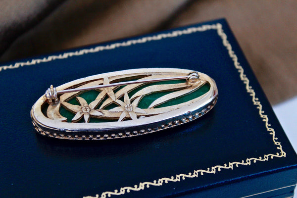 Unsigned  Green Peking Glass / Faux Jade  Art Nouveau style brooch 1950s  #