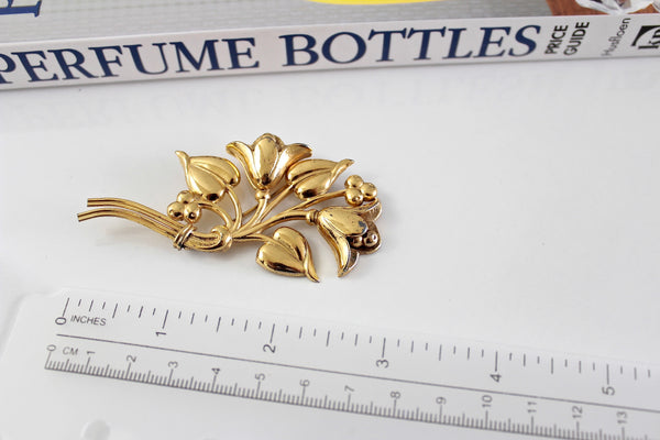 Coro Sterling  Gold tone  FLOWER  Brooch Pin  retro CORo sterling brooch  #2704