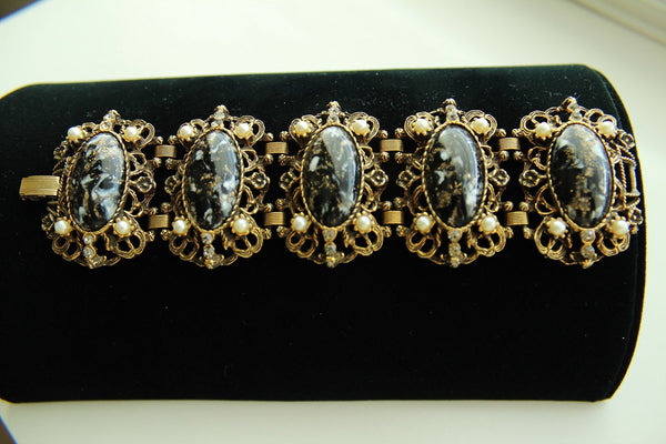 Signed Renaissance Black   Bracelet #137