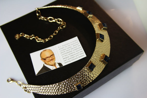 Elegant Grazioano rich bib statement necklace / Original Box # 530
