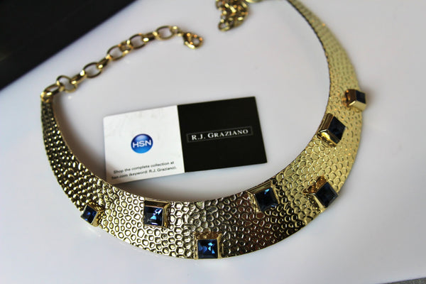 Elegant Grazioano rich bib statement necklace / Original Box # 530