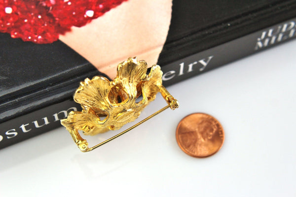 Signed De Nicola  Flower/ Clear  rhinestones  Brooch/Pin # 601